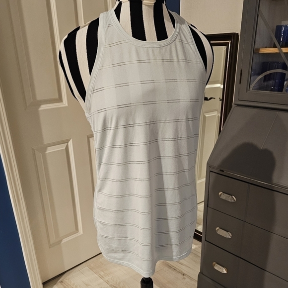 Athleta Racerback Tank - Picture 6 of 11